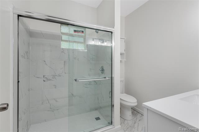 Builiding view seven for 12658 Waltham, Detroit, MI. 48205