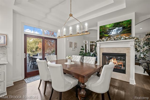 Builiding view eighteen for 3325 Timberlake, Walled Lake, MI. 48390