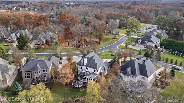 Builiding view fifty nine for 3325 Timberlake, Walled Lake, MI. 48390