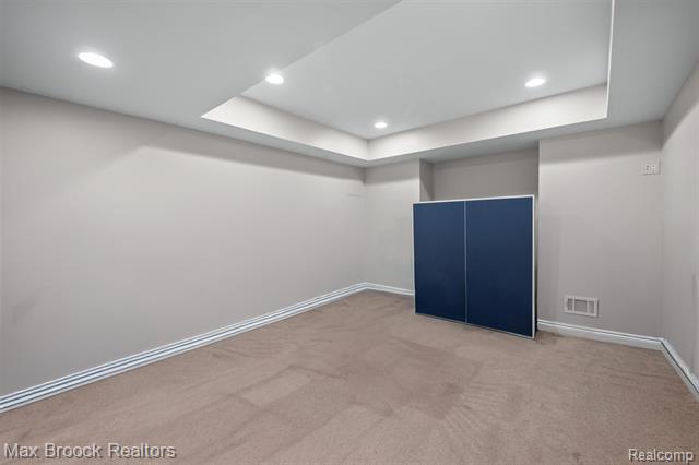 Builiding view fifty seven for 3325 Timberlake, Walled Lake, MI. 48390