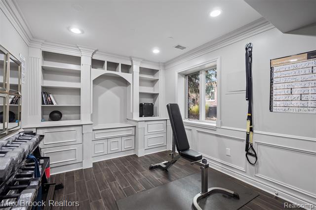 Builiding view fifty six for 3325 Timberlake, Walled Lake, MI. 48390