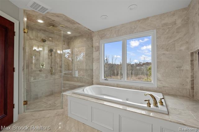 Builiding view forty one for 3325 Timberlake, Walled Lake, MI. 48390