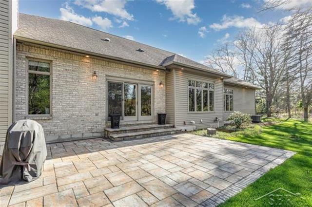 Builiding view fifty eight for 3017 Orchard, Midland, MI. 48640