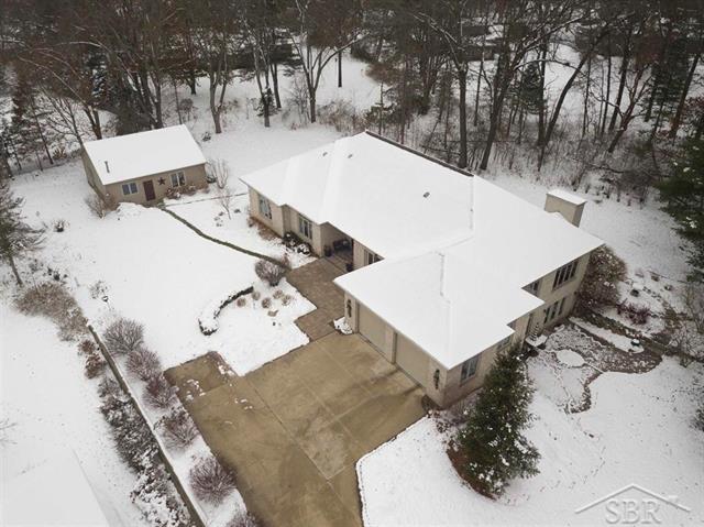 Builiding view fifty nine for 3017 Orchard, Midland, MI. 48640