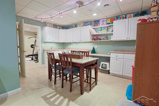 Builiding view forty three for 3017 Orchard, Midland, MI. 48640