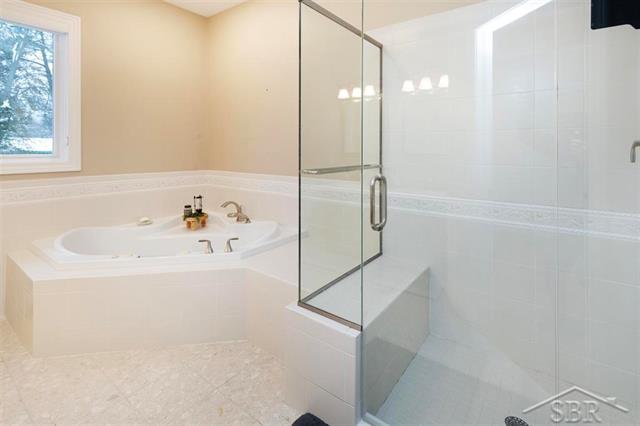 Builiding view twenty eight for 3017 Orchard, Midland, MI. 48640