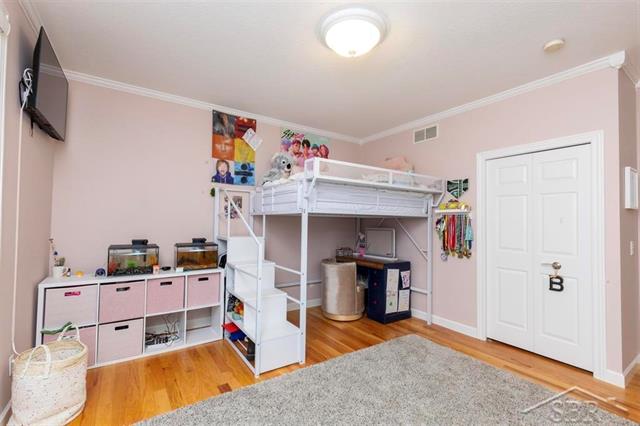 Builiding view twenty four for 3017 Orchard, Midland, MI. 48640