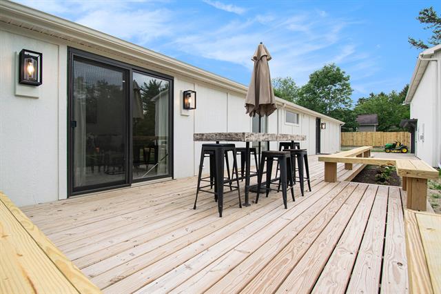 Builiding view seventeen for 8460 Warren Woods, Three Oaks, MI. 49128