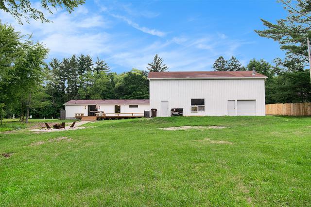 Builiding view twenty one for 8460 Warren Woods, Three Oaks, MI. 49128