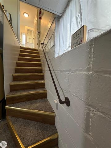 Builiding view fifty for 138 3Rd, Marine City, MI. 48039