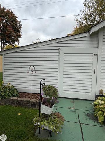 Builiding view sixty five for 138 3Rd, Marine City, MI. 48039