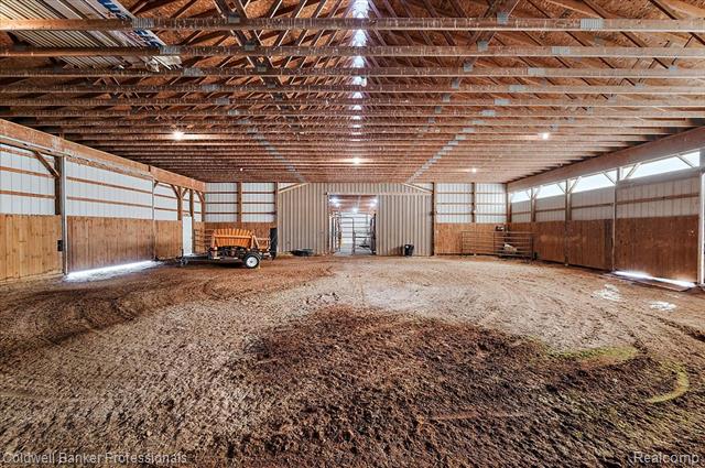 Builiding view forty eight for 8661 Turner, Imlay City, MI. 48444