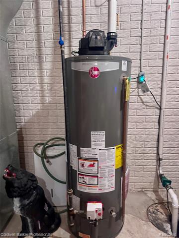 Builiding view forty three for 8661 Turner, Imlay City, MI. 48444