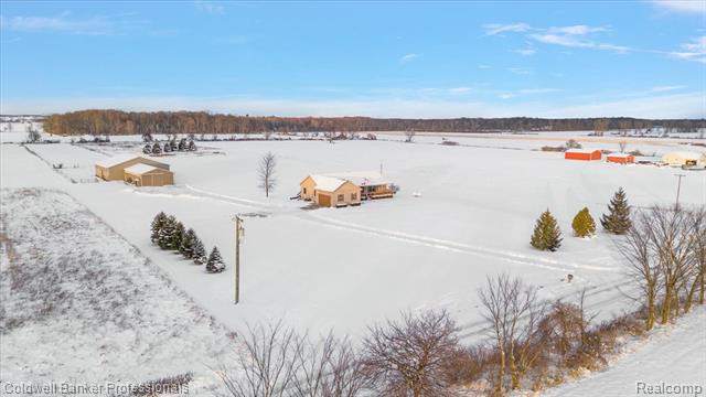 Builiding view seventy nine for 8661 Turner, Imlay City, MI. 48444