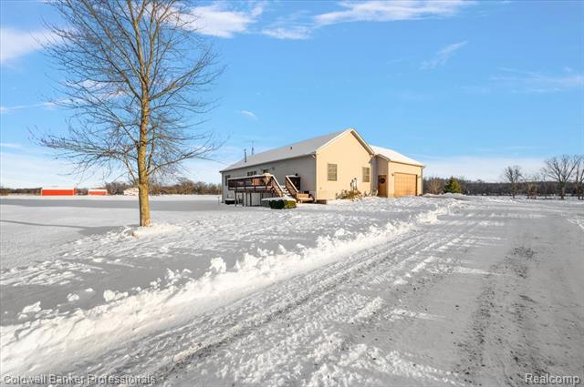 Builiding view sixty nine for 8661 Turner, Imlay City, MI. 48444