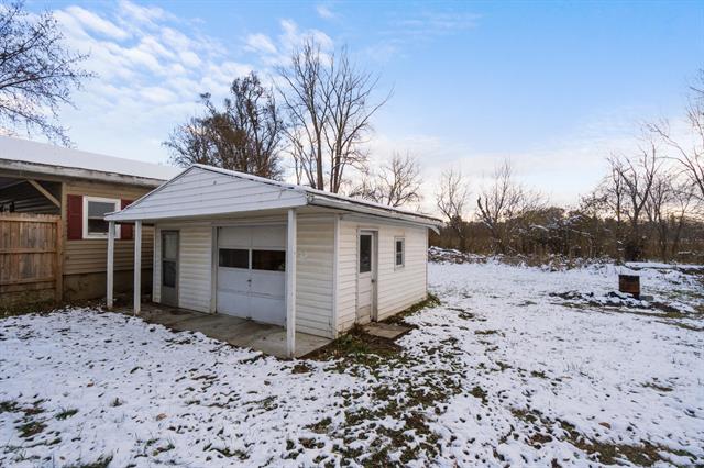 Builiding view thirty seven for 4109 Page, Michigan Center, MI. 49254