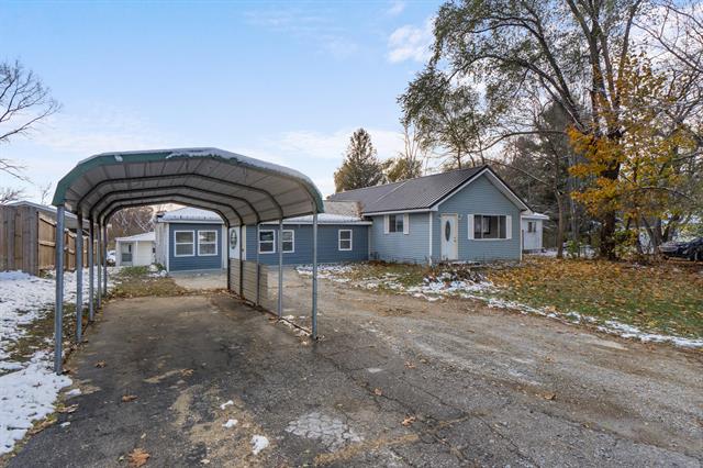 Builiding view three for 4109 Page, Michigan Center, MI. 49254