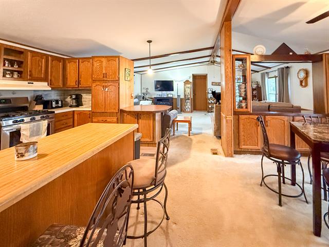 Builiding view fifteen for 81 Cherry, Muskegon, MI. 49445