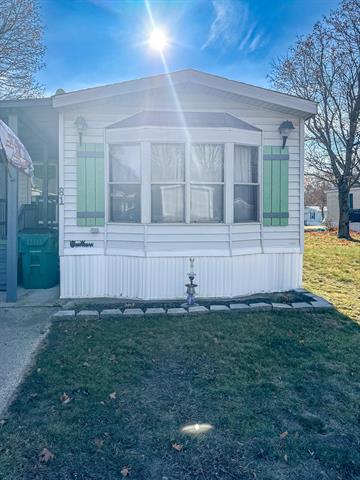 Builiding view one for 81 Cherry, Muskegon, MI. 49445