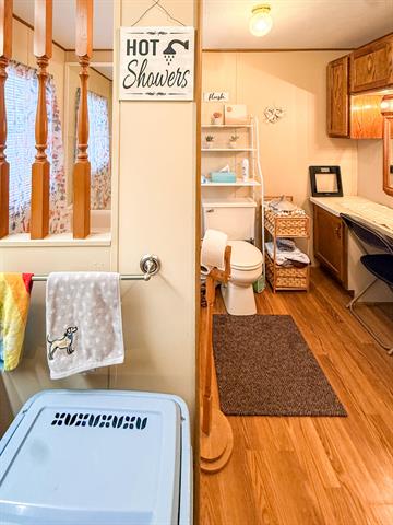 Builiding view thirty five for 81 Cherry, Muskegon, MI. 49445