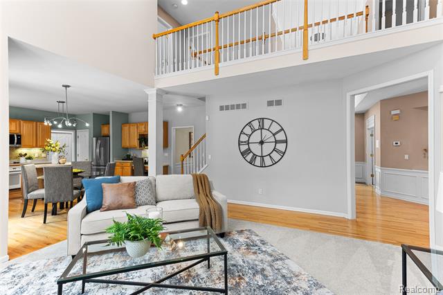 Builiding view eleven for 7567 Windgate, West Bloomfield, MI. 48323