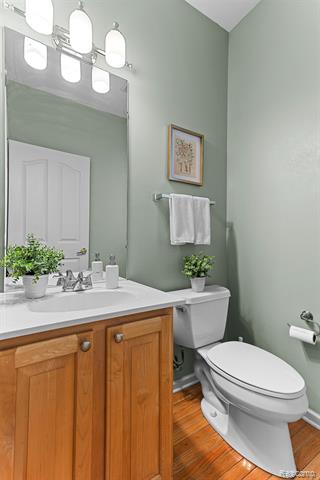 Builiding view nineteen for 7567 Windgate, West Bloomfield, MI. 48323