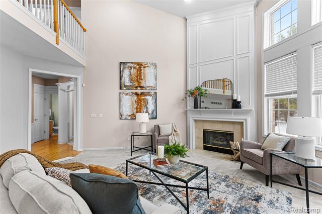 Builiding view ten for 7567 Windgate, West Bloomfield, MI. 48323