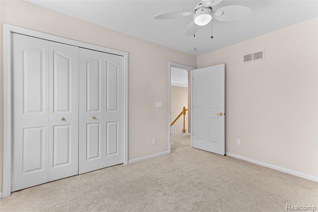 Builiding view thirty six for 7567 Windgate, West Bloomfield, MI. 48323