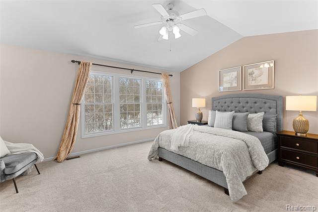 Builiding view twenty one for 7567 Windgate, West Bloomfield, MI. 48323