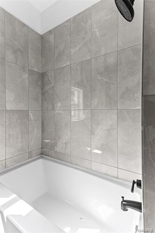 Builiding view eleven for 4827 Gray, Detroit, MI. 48215