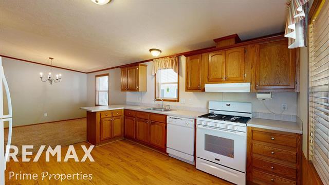 Builiding view fifteen for 612 Park View, Clio, MI. 48420