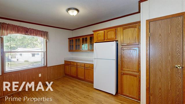 Builiding view thirteen for 612 Park View, Clio, MI. 48420
