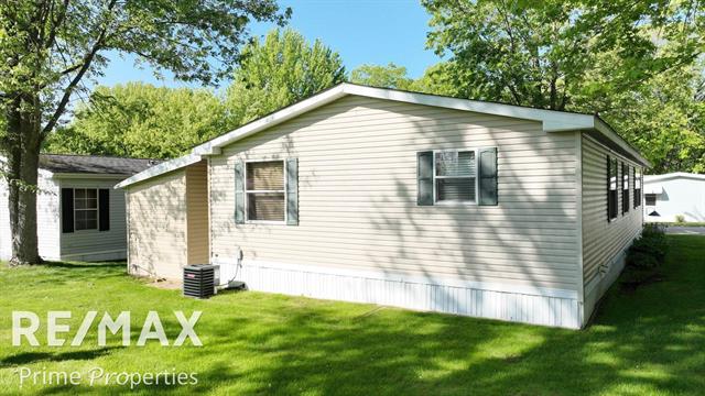 Builiding view thirty four for 612 Park View, Clio, MI. 48420