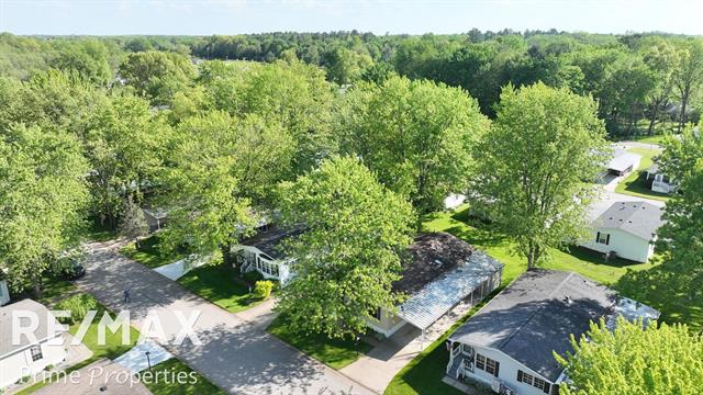 Builiding view thirty nine for 612 Park View, Clio, MI. 48420