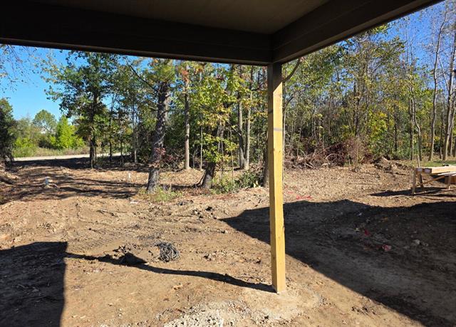 Builiding view two for 31610 Beaver, New Boston, MI. 48164