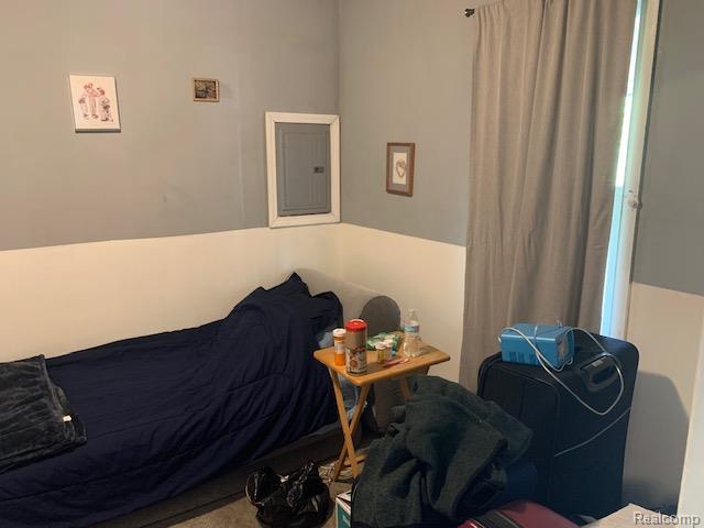 Builiding view six for 405 W Lorado, Flint, MI. 48505