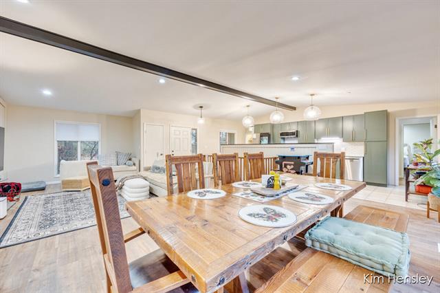 Builiding view eighteen for 4736 Burton, Grand Rapids, MI. 49546