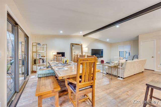 Builiding view fifteen for 4736 Burton, Grand Rapids, MI. 49546