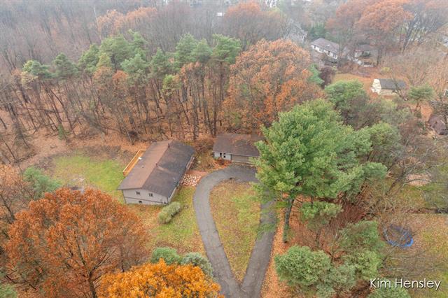 Builiding view forty five for 4736 Burton, Grand Rapids, MI. 49546