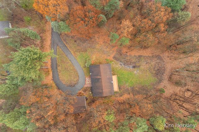 Builiding view forty six for 4736 Burton, Grand Rapids, MI. 49546