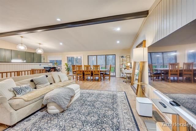 Builiding view fourteen for 4736 Burton, Grand Rapids, MI. 49546