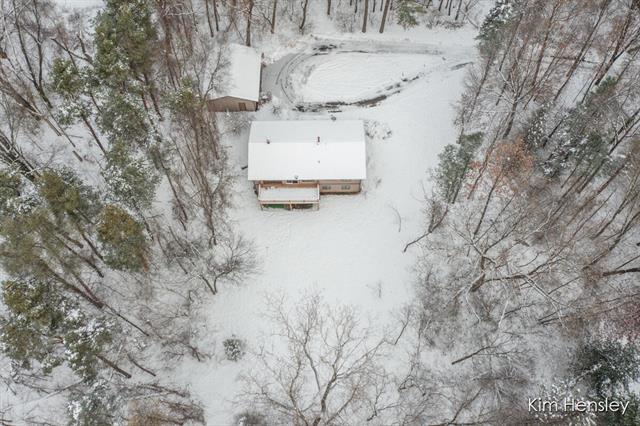 Builiding view sixty two for 4736 Burton, Grand Rapids, MI. 49546