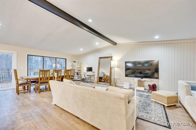 Builiding view thirteen for 4736 Burton, Grand Rapids, MI. 49546