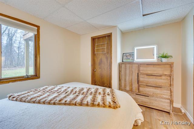 Builiding view thirty four for 4736 Burton, Grand Rapids, MI. 49546