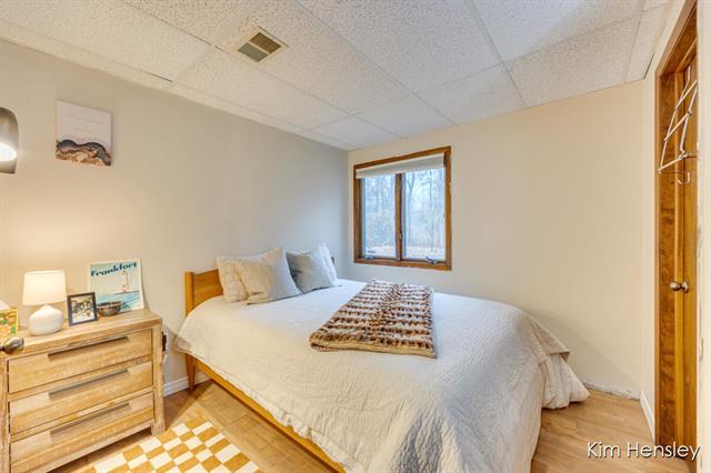 Builiding view thirty three for 4736 Burton, Grand Rapids, MI. 49546