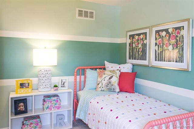 Builiding view nine for 58228 Kincaid, New Haven, MI. 48048