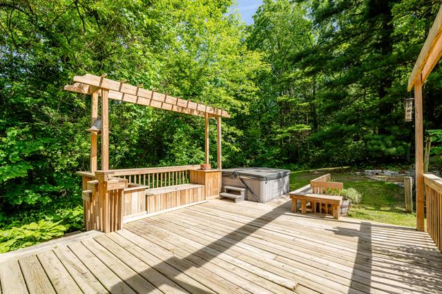 Builiding view thirty nine for 2775 Lakeland, Berrien Springs, MI. 49103