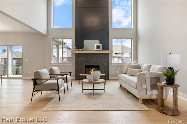 Builiding view fifteen for 24599 Brookshire, Macomb, MI. 48042