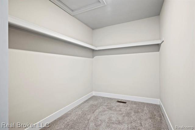 Builiding view fifty two for 24599 Brookshire, Macomb, MI. 48042