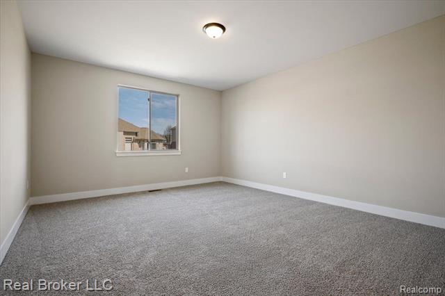 Builiding view thirty two for 24599 Brookshire, Macomb, MI. 48042